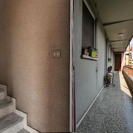 Primopiano - Astico Apartment Milan Luaran gambar