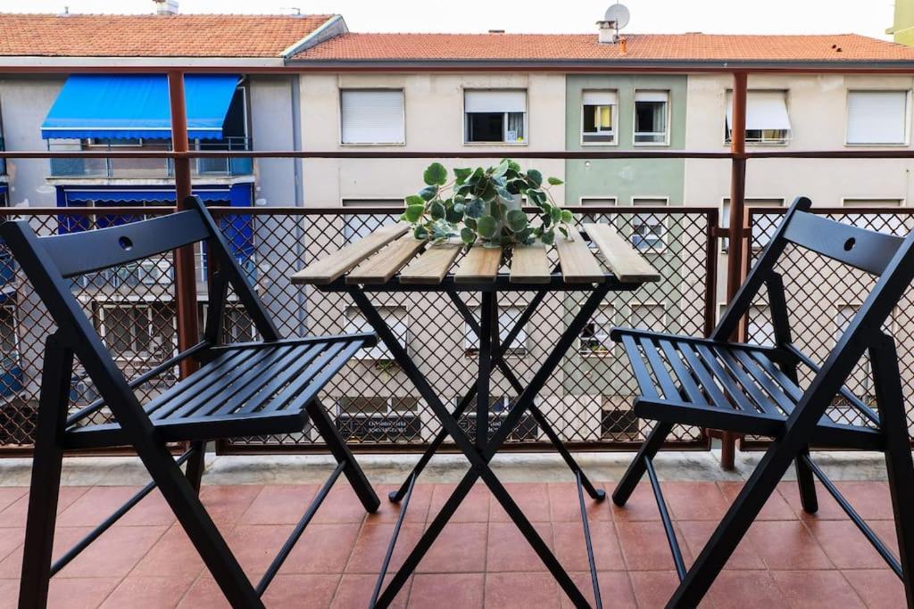 Primopiano - Astico Apartment Milan Luaran gambar