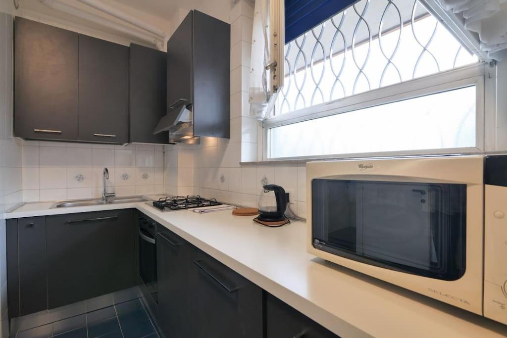 Primopiano - Astico Apartment Milan Luaran gambar
