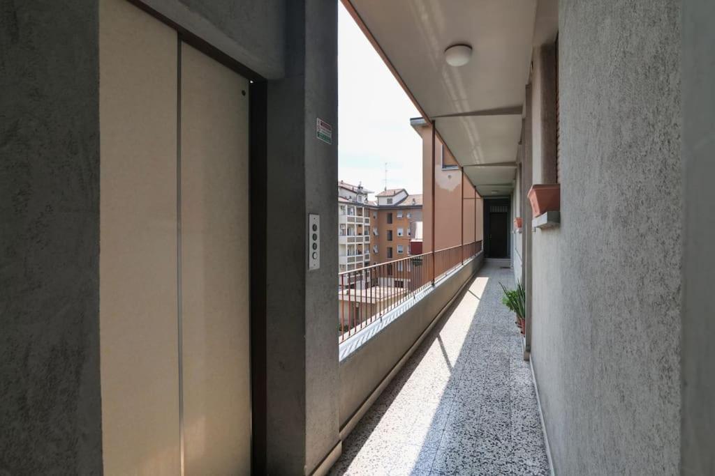 Primopiano - Astico Apartment Milan Luaran gambar
